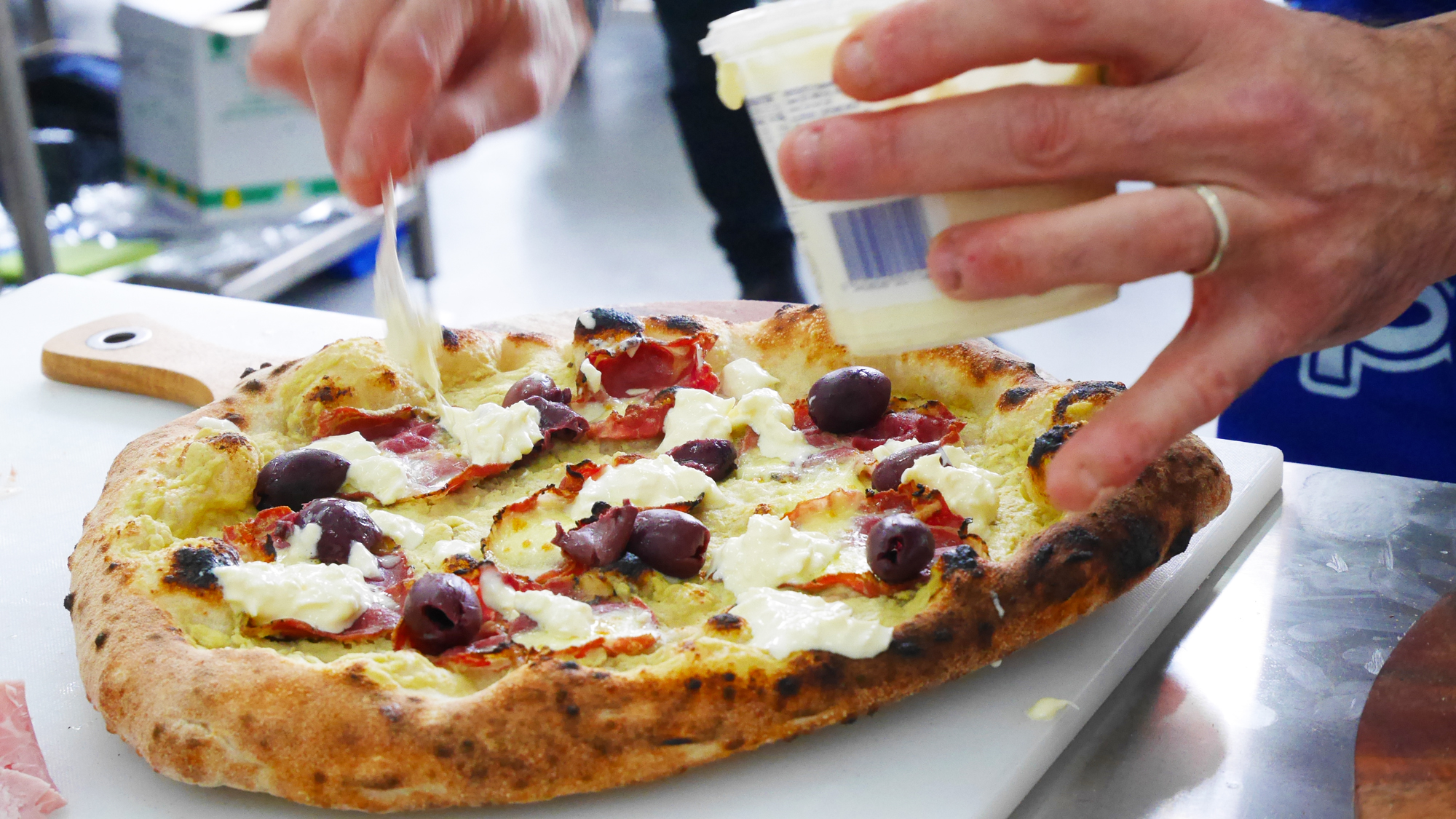 Polselli Flour Pizza Demonstration